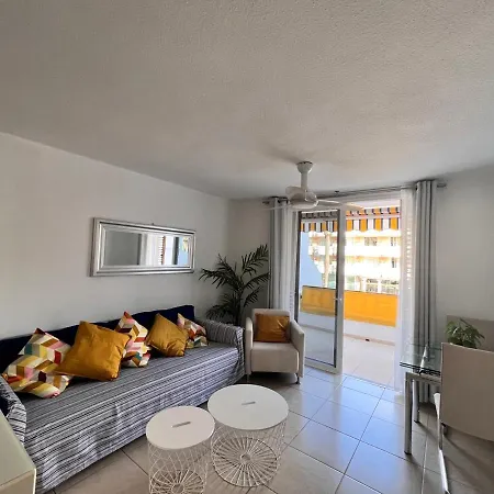 Seafront New Modern Study Ps3 Apartment Playa de las Américas