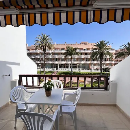 Seafront New Modern Study Ps3 * Playa de las Americas (Tenerife)